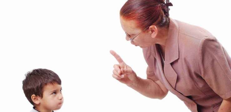 shouting at child, yelling at kids