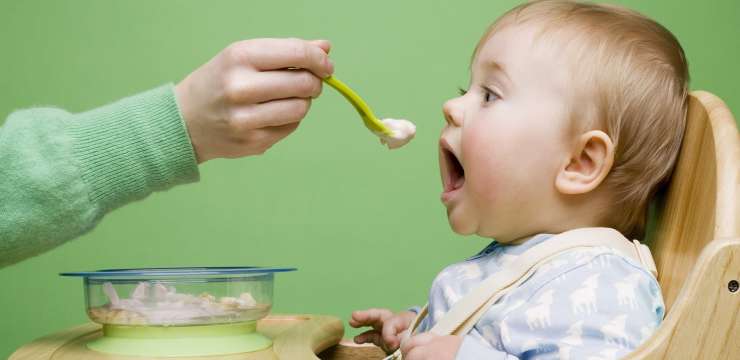baby eating, child eating